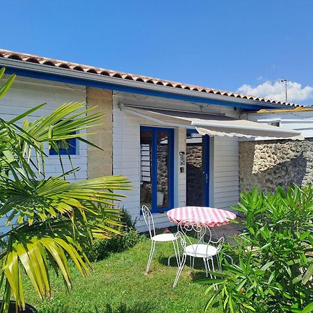 La Cadournaise Bed and Breakfast Saint-Seurin-de-Cadourne Εξωτερικό φωτογραφία