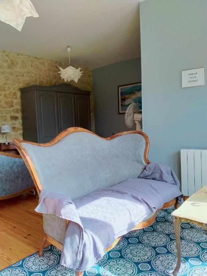 La Cadournaise Bed and Breakfast Saint-Seurin-de-Cadourne Εξωτερικό φωτογραφία