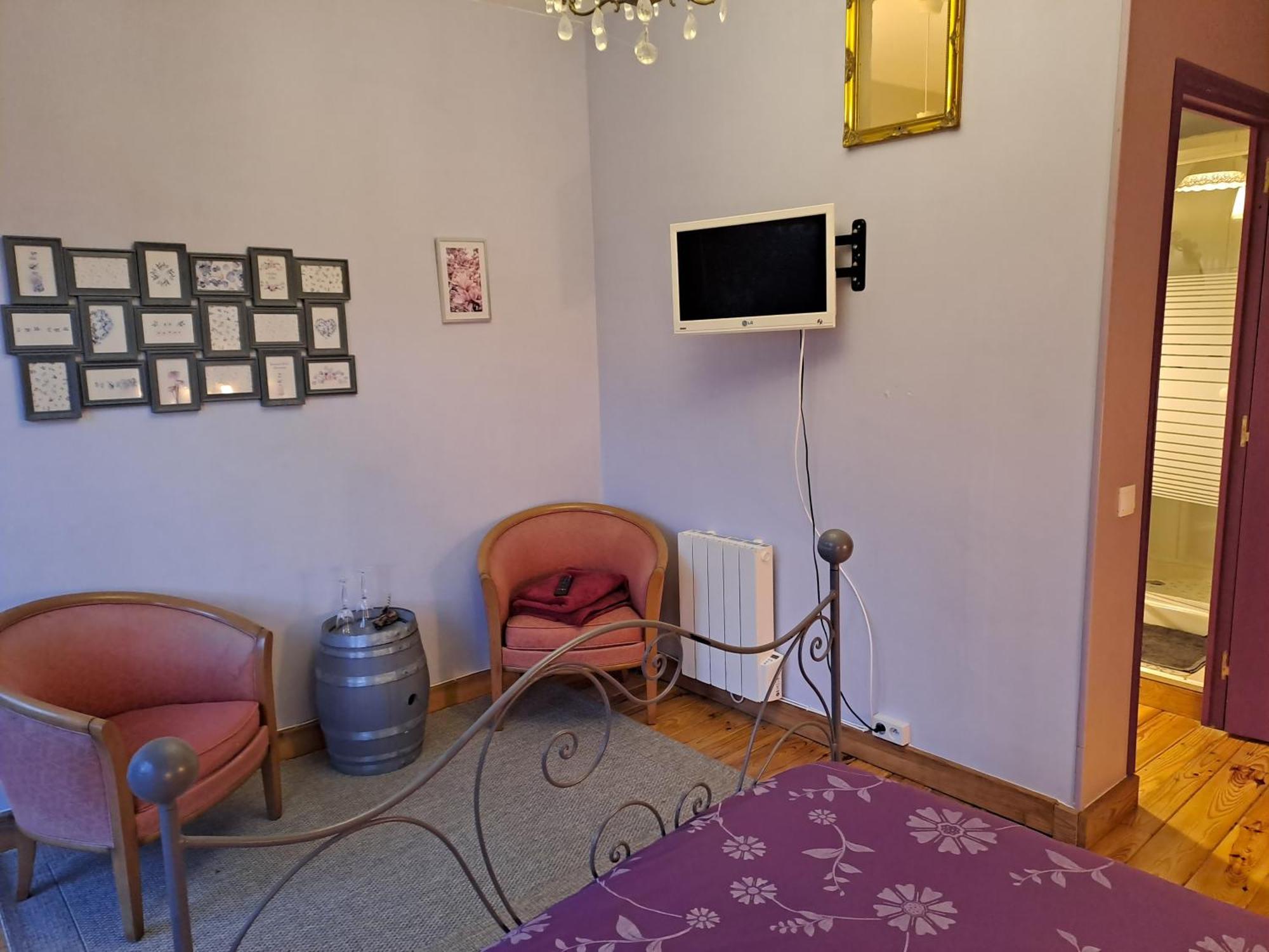 La Cadournaise Bed and Breakfast Saint-Seurin-de-Cadourne Εξωτερικό φωτογραφία
