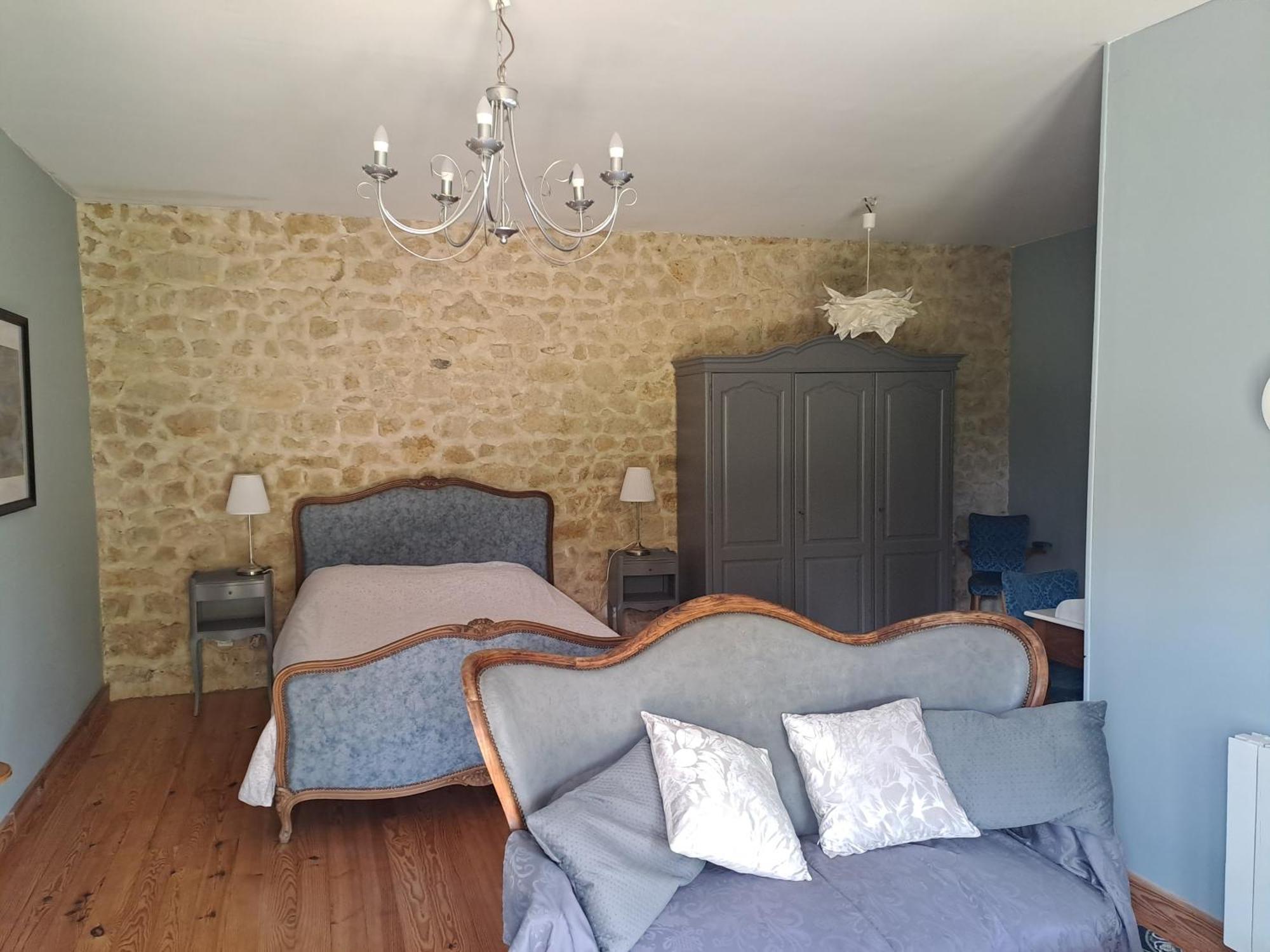 La Cadournaise Bed and Breakfast Saint-Seurin-de-Cadourne Εξωτερικό φωτογραφία